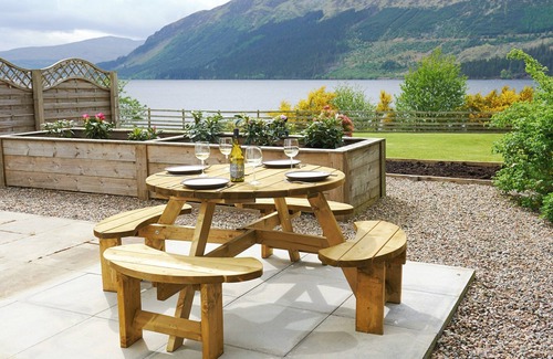 Spean Bridge Cottage | 3 bedroom accommodation in Letterfinlay, near Fort William