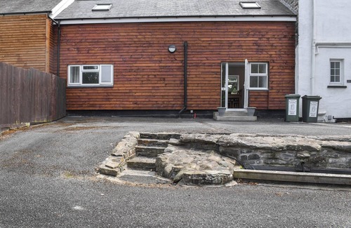 Llanilar Apartment | 3 bedroom accommodation in Llanilar, near Aberystwyth