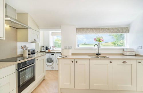 Milnthorpe Cottage | 3 bedroom accommodation in Ackenthwaite, near Arnside