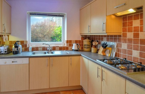 Rustington Cottage | 3 bedroom accommodation in Rustington