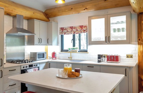 Overton-on-dee Ski Chalet | 3 bedroom accommodation in Ellesmere