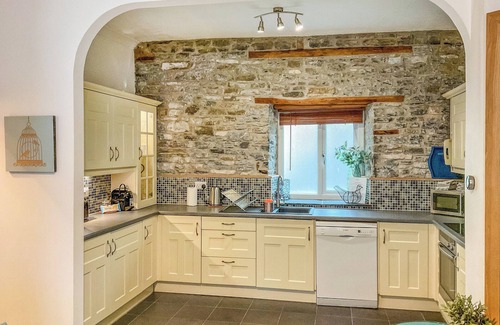 Pentrefelin Cottage | 3 bedroom accommodation in Llandeilo