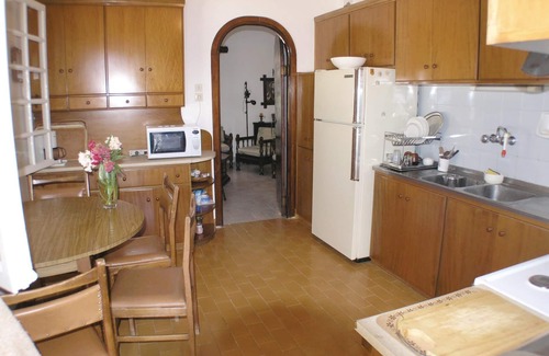 Amfilochia House | 3 bedroom accommodation in Amfilochia