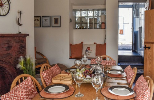 Benllech Cottage | 3 bedroom accommodation in Benllech