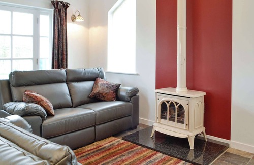 Bontnewydd Cottage | 3 bedroom accommodation in Tregaron