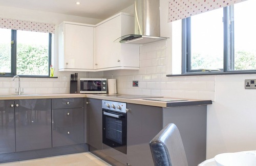 Tirabad Cottage | 3 bedroom accommodation in Heyope, near Knighton