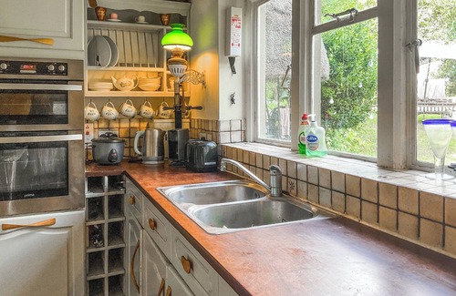 West Knoyle Cottage | 3 bedroom accommodation in Tisbury