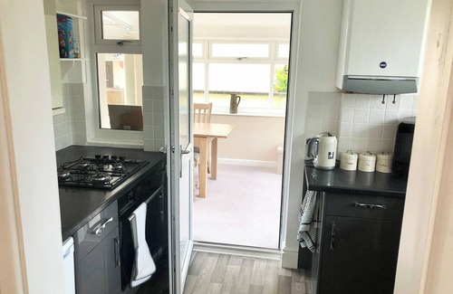 Torquay House | 3 bedroom accommodation in Torquay