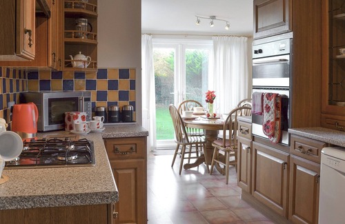 Ferring Cottage | 3 bedroom accommodation in Ferring, Worthing