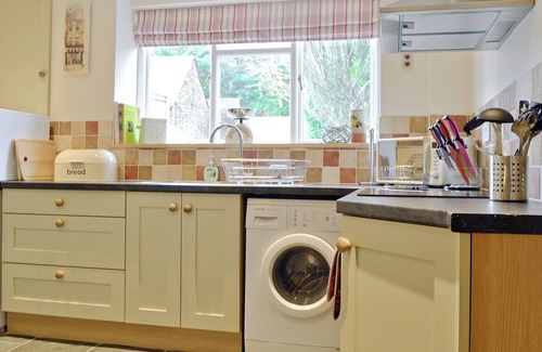 Hook Norton Cottage | 3 bedroom accommodation in Hook Norton, near Chipping Norton