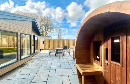 Leedstown Ski Chalet | 3 bedroom accommodation in Hayle