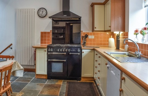 Lydney Cottage | 3 bedroom accommodation in Lydney