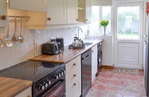 Walcott Cottage | 3 bedroom accommodation in Walcott, near North Walsham
