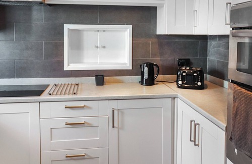 Carmarthen Cottage | 3 bedroom accommodation in Peniel