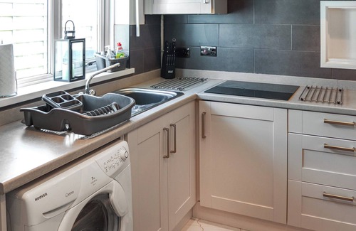 Carmarthen Cottage | 3 bedroom accommodation in Peniel