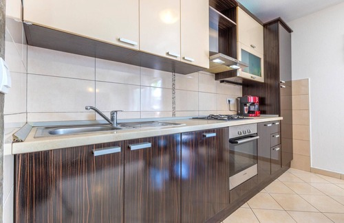 Duce Apartment | 3 bedroom amazing apartment in Duce