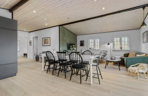 Vejby House | 3 bedroom amazing home in Vejby