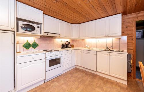 Gloppen House | 3 Bedroom Amazing Home In Sandane