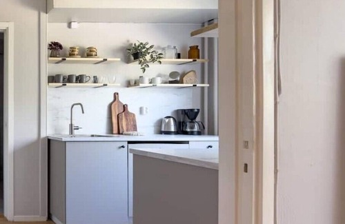 Langtrask Apartment | 3-bedroom apartment - free Wi-Fi and parking -Ap.2n