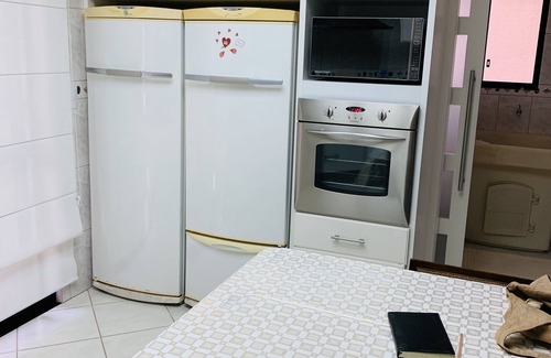 Andorinha Apartment | 3 bedroom apartment near the beach, close to everything!