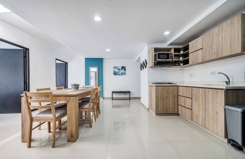 El Tesoro Apartment | 3 bedroom apartment - El Tesoro, Provenza and Parque Lleras