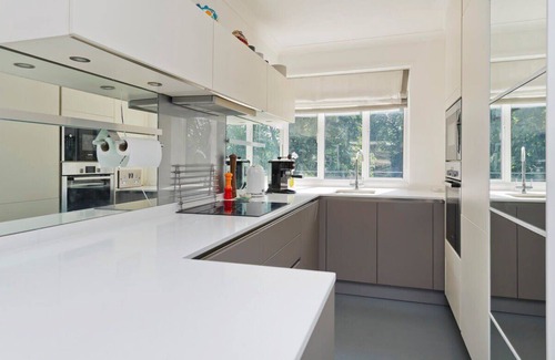 Earl's Court Apartment | 3 Bedroom Apartment, Earls Court