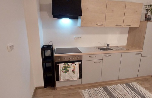 Bezigrad District Apartment | 3-bedroom apartment in Ljubljana with WiFi,parking space,free bikes rentals