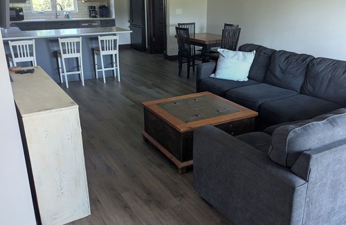 Granville Apartment | 3-bedroom apartment in charming Granville less than 1 mile from Denison