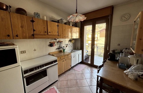 Borno Apartment | 3 Bedroom Apartment in Borno