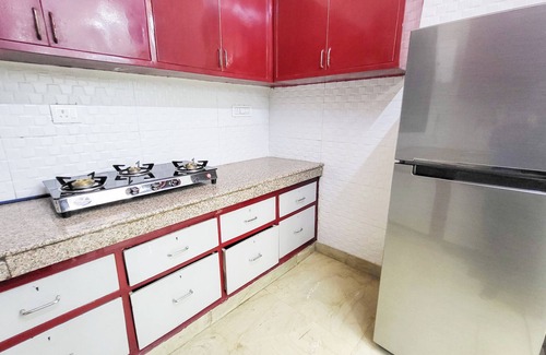 Pashim Vihar Apartment | 3-bedroom apartment in marvelous Delhi with WiFi, AC