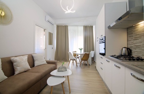 Cinecitta Apartment | 3 bedroom apartment in rome