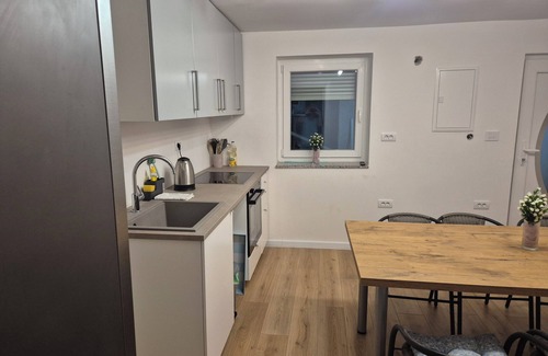 Neum Apartment | 3 Bedroom apartment with seaview upto 9 persons.