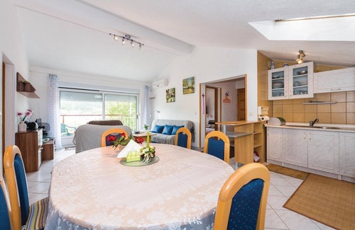 Bilice Apartment | 3 bedroom awesome apartment in Bilice