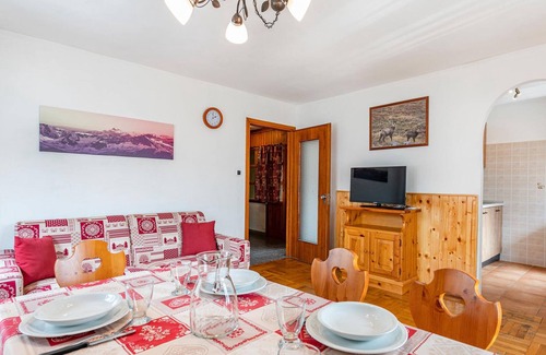 Brusson House | 3 bedroom awesome home in Brusson AO