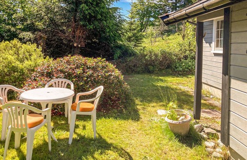 Selje House | 3 bedroom awesome home in Leikanger