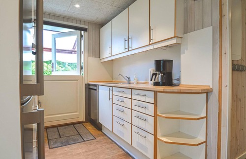 Bork Havn House | 3 bedroom awesome home in Hemmet