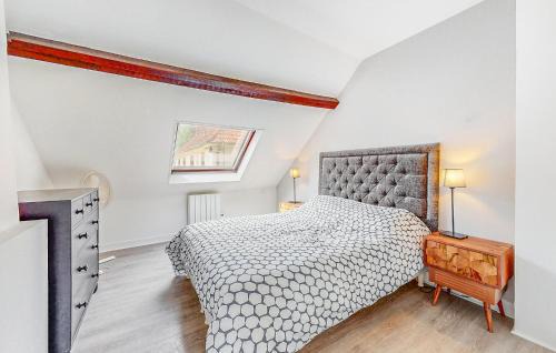 Jaulgonne House | 3 Bedroom Awesome Home In Jaulgonne