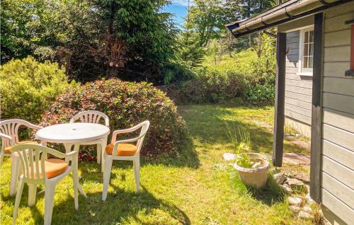 Selje House | 3 Bedroom Awesome Home In Leikanger