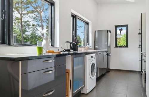 Hoensinge House | 3 bedroom awesome home in Vig