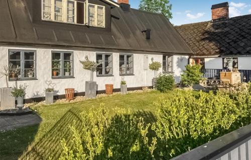 Simris House | 3 Bedroom Awesome Home In Simrishamn