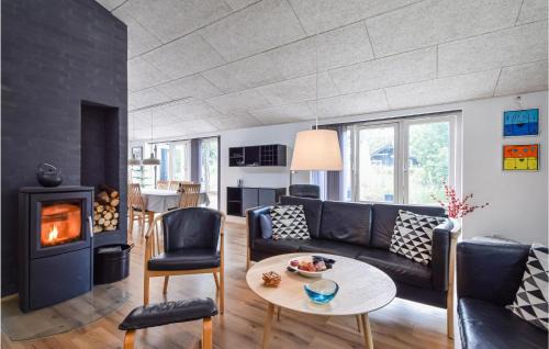 Farvang House | 3 Bedroom Beautiful Home In Fårvang