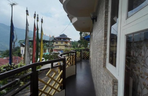 Geyzing House | 3-bedroom building in fabulous Darap with WiFi