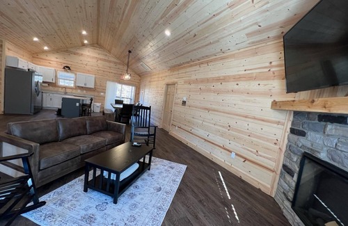 Brookville Cabin | 3-Bedroom Cabin near Brookville Lake