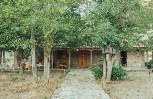 Olympos Ski Chalet | 3-bedroom chalet in enjoyable Antalya with AC, WiFi