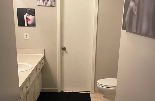 Nashville Condo | 3 Bedroom Condo Near Lake!