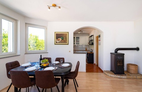 Brisevo House | 3 bedroom cozy home in Brisevo