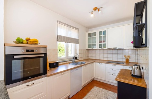 Brisevo House | 3 bedroom cozy home in Brisevo