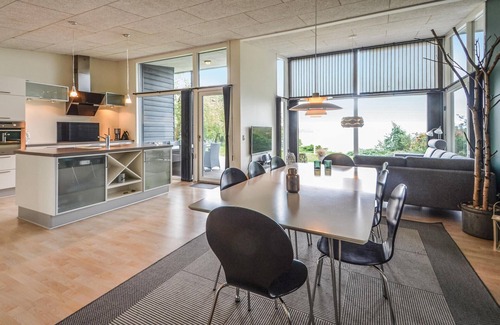 Ronbjerg House | 3 bedroom cozy home in Roslev