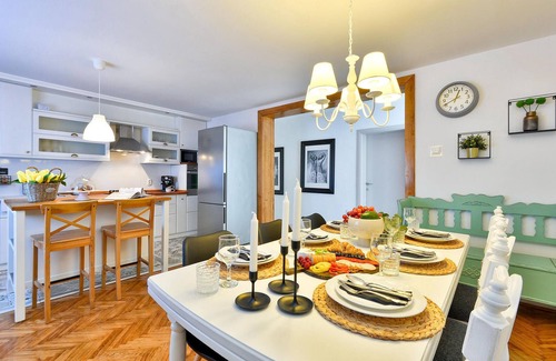 Bjelovar House | 3 bedroom cozy home in Gornje Plavnice