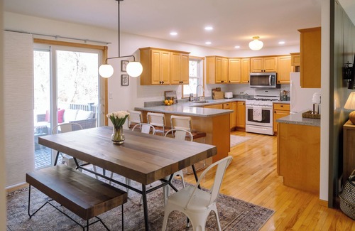 Decorah House | 3 Bedroom Decorah Home - backing up to the bluffs & stream